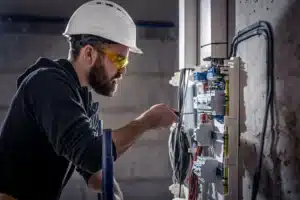 Top Benefits of AMC Packages for Electrical Work in Dubai | SpatialFit