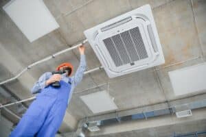 Seasonal AC AMC in Dubai: Preparing Your Home for Summer & Winter | SpatialFit