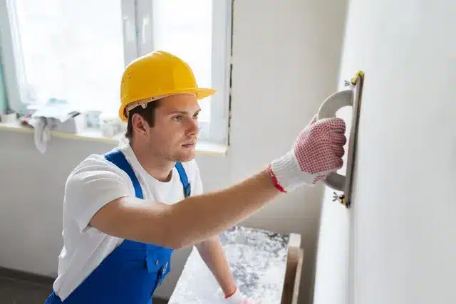 Reliable Wall Crack Repair in Dubai